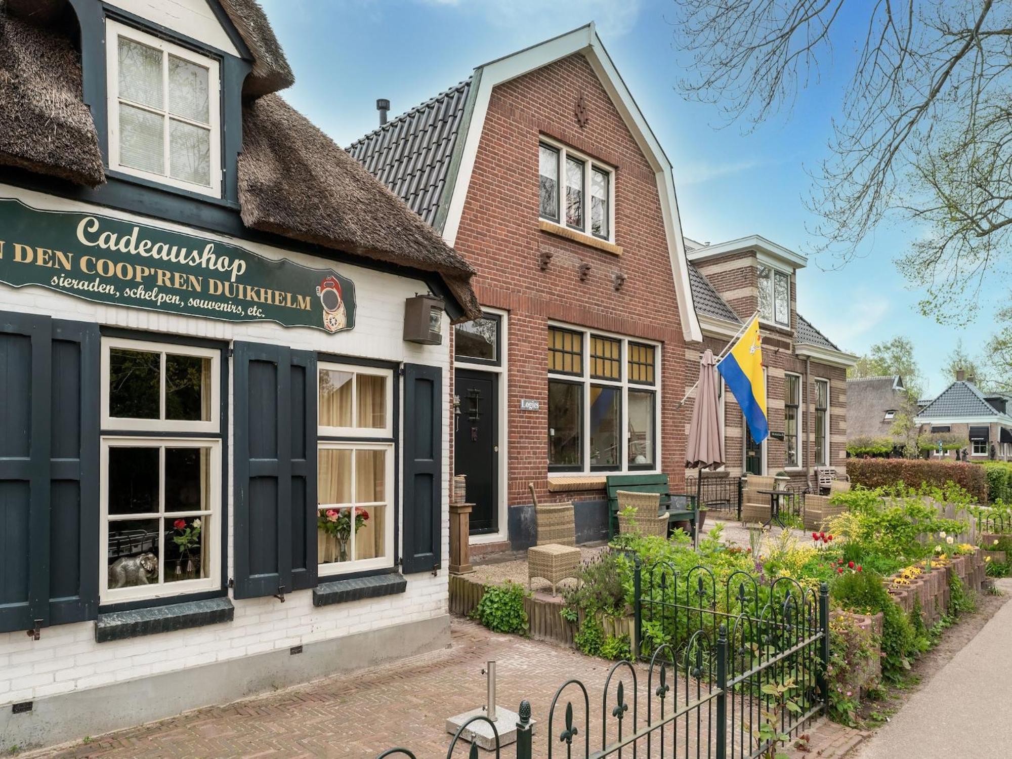 Lodge In Giethoorn With Breakfast Zewnętrze zdjęcie